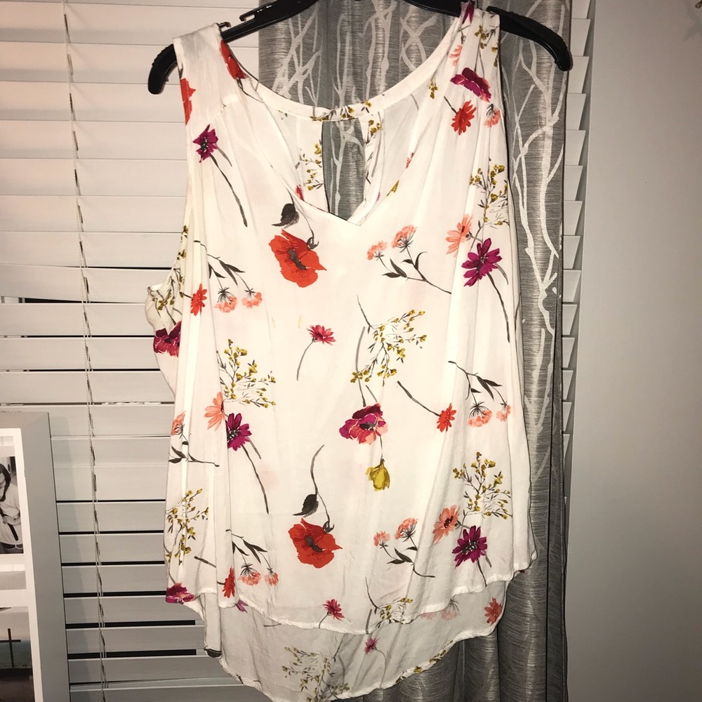 White floral tank top